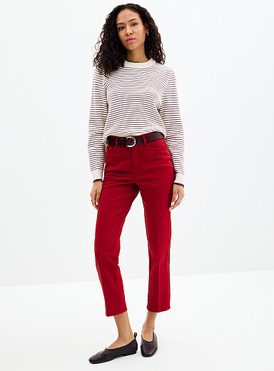 Lightweight denim stretch pant <b>Fit: Straight leg, regular rise</b>