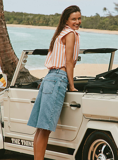 Le bermuda luxueux denim bords effilochés