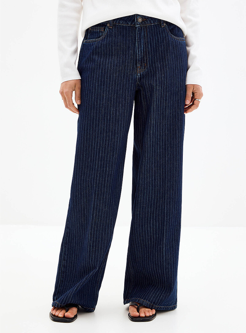 Banker-stripe pure cotton jean Fit: Wide leg, mid rise product image 2