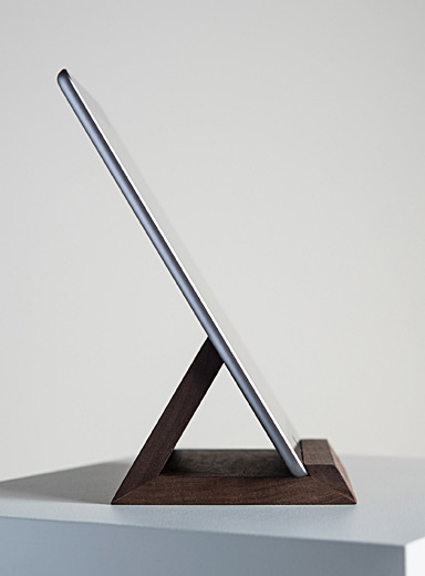 Tablet holder