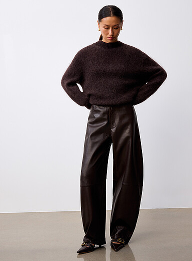 Kaiko espresso leather pant <b>Fit: Barrel leg, high rise</b>