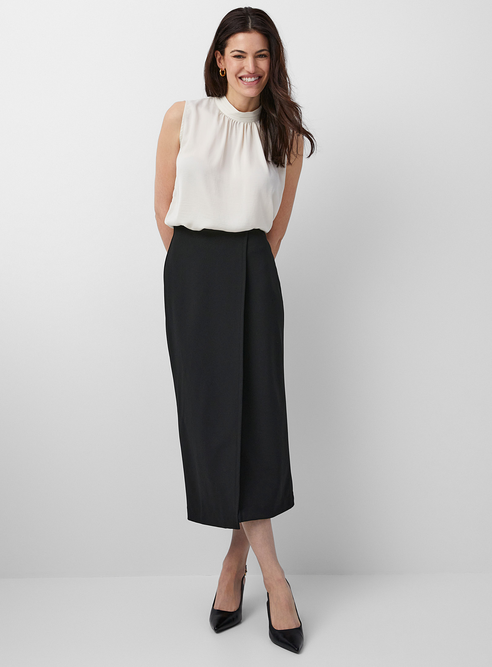 Soaked In Luxury Bea Crossover Maxi Skirt In Black