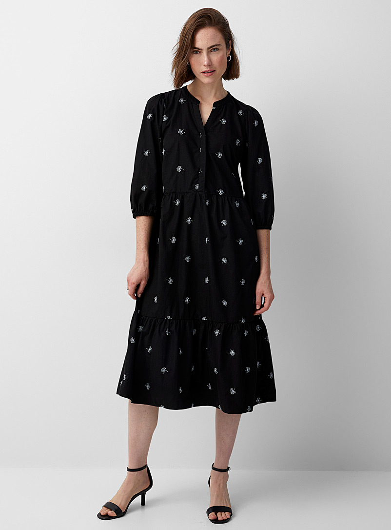 Contemporaine Patterned Black Floral breeze midi dress for women