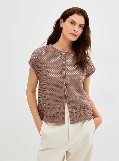 Openwork cap-sleeve vest