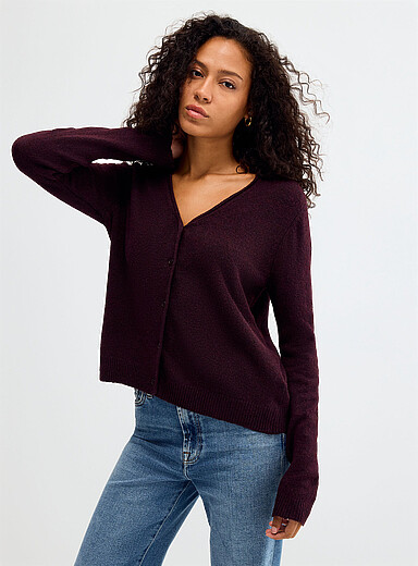Fransa Burgundy V-neck fine-knit cardigan for women