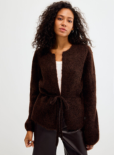 Le cardigan filamenteux cordon &agrave; nouer