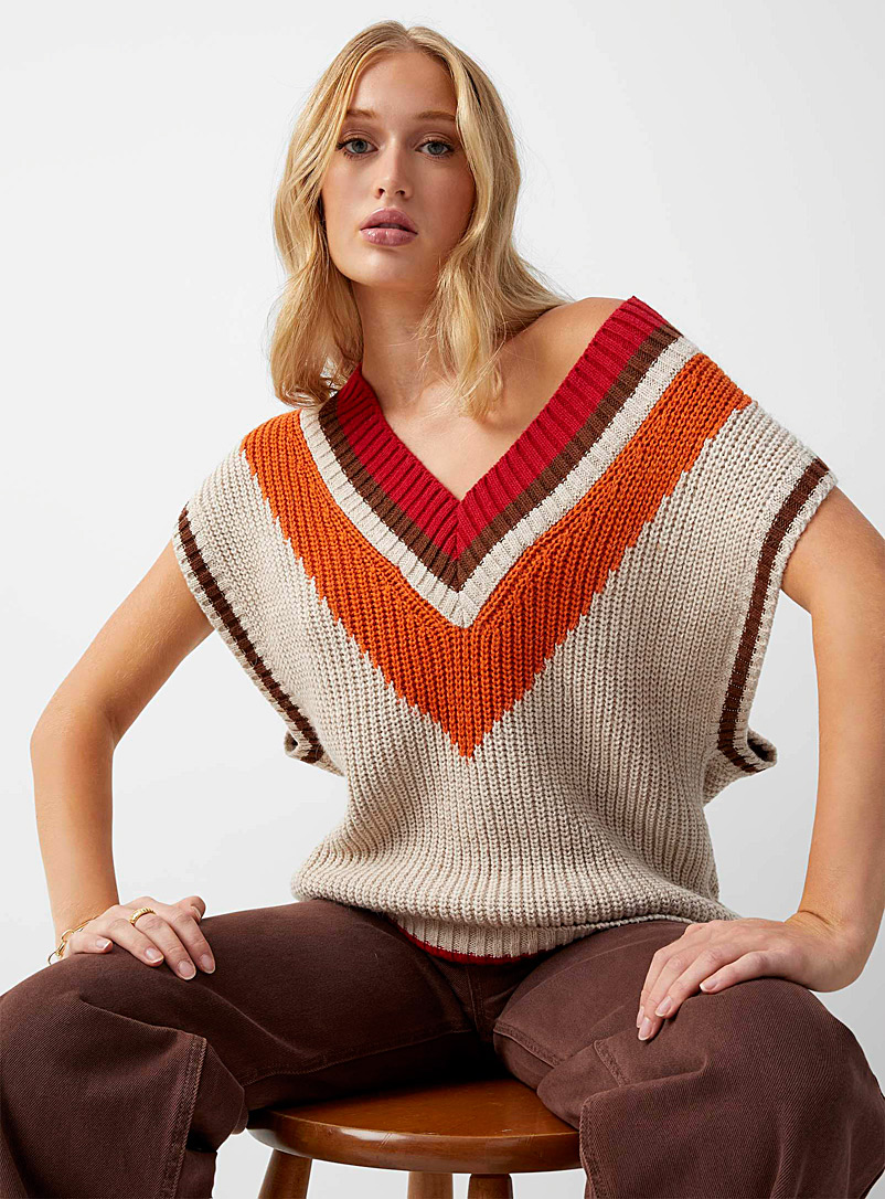 Icône Cream Beige Loose knit V-neck sweater vest for women