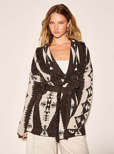 Le cardigan ceintur&eacute; &agrave; franges <b>Collection exclusive d'Italie</b>
