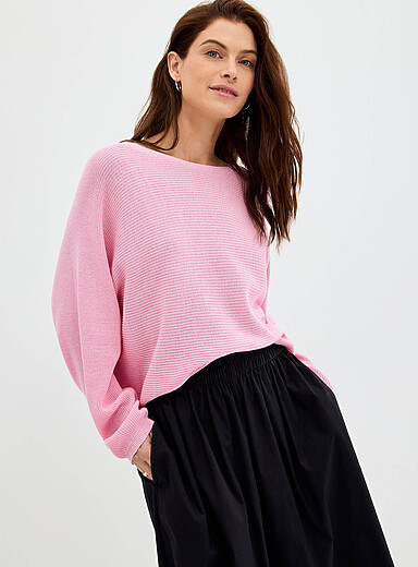 Contemporaine: Le chandail scintillant col bateau <b>Collection exclusive d'Italie</b> Rose pour femme