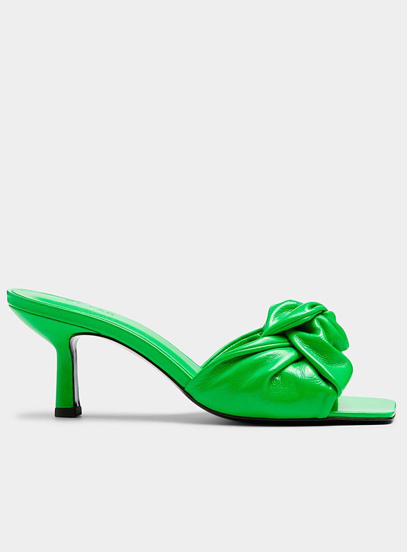BY FAR: La sandale à talon Lana Femme Vert pour femme