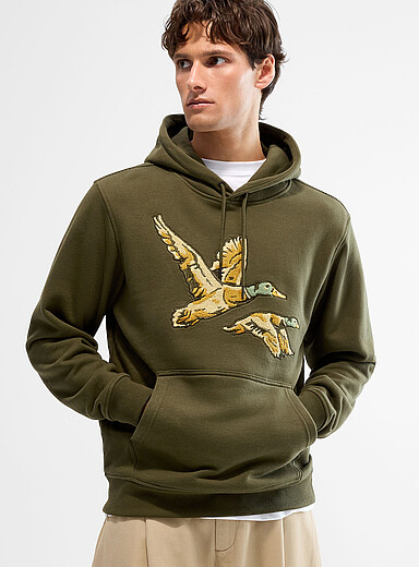 Hook&eacute; Mossy Green Embroidered ducks in flight hoodie for men