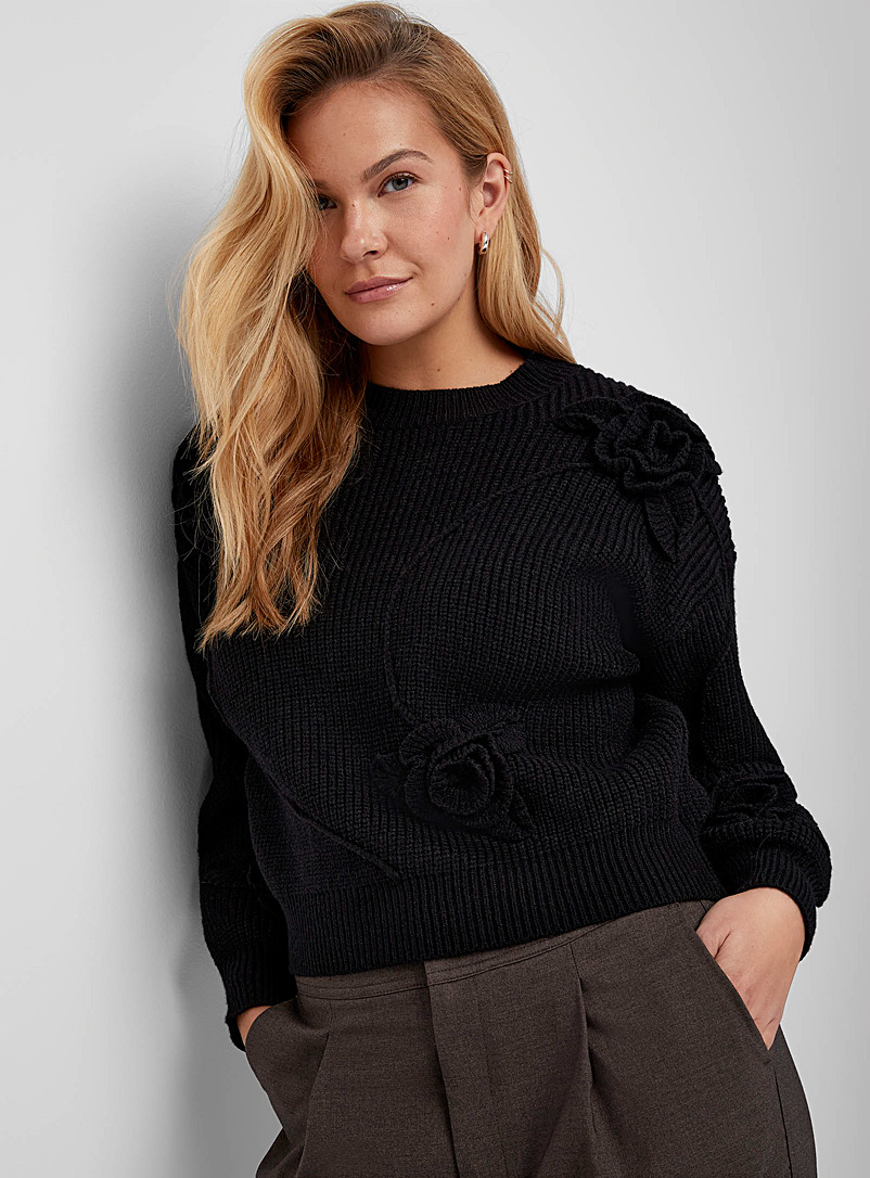 Contemporaine Black Embossed flowers ribbed sweater for women