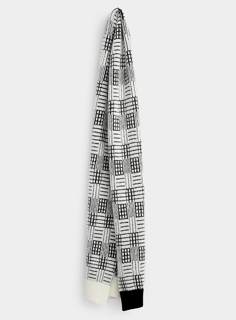 Sarah Pacini MAN Black Geometric checkers mohair scarf for men