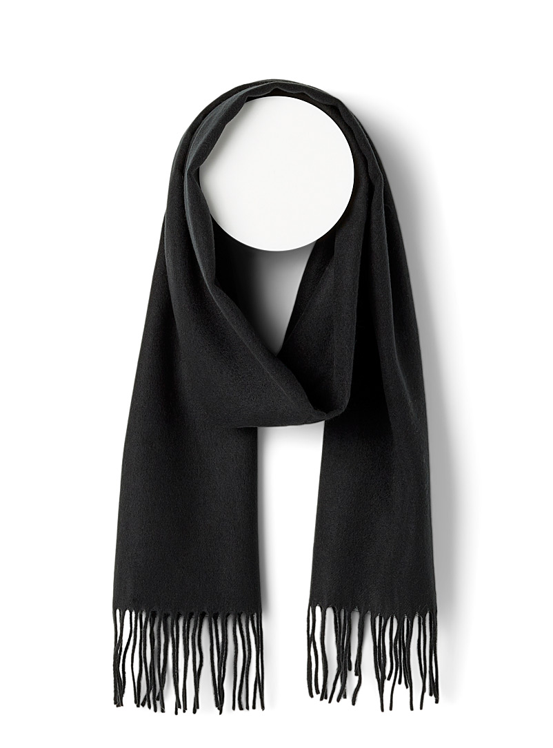 Le 31 Black Minimalist solid scarf for men