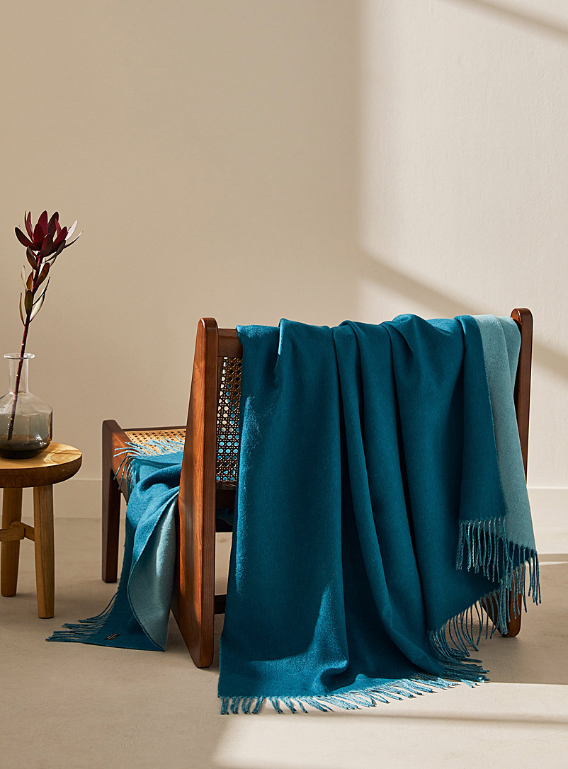 Solid Throw Throw Blankets | Decor | Simons