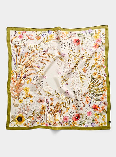 Spring flower pure silk scarf | Simons | | Simons
