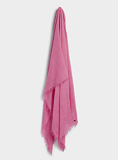 Fraas Charcoal Fringed raw weave lightweight scarf for women