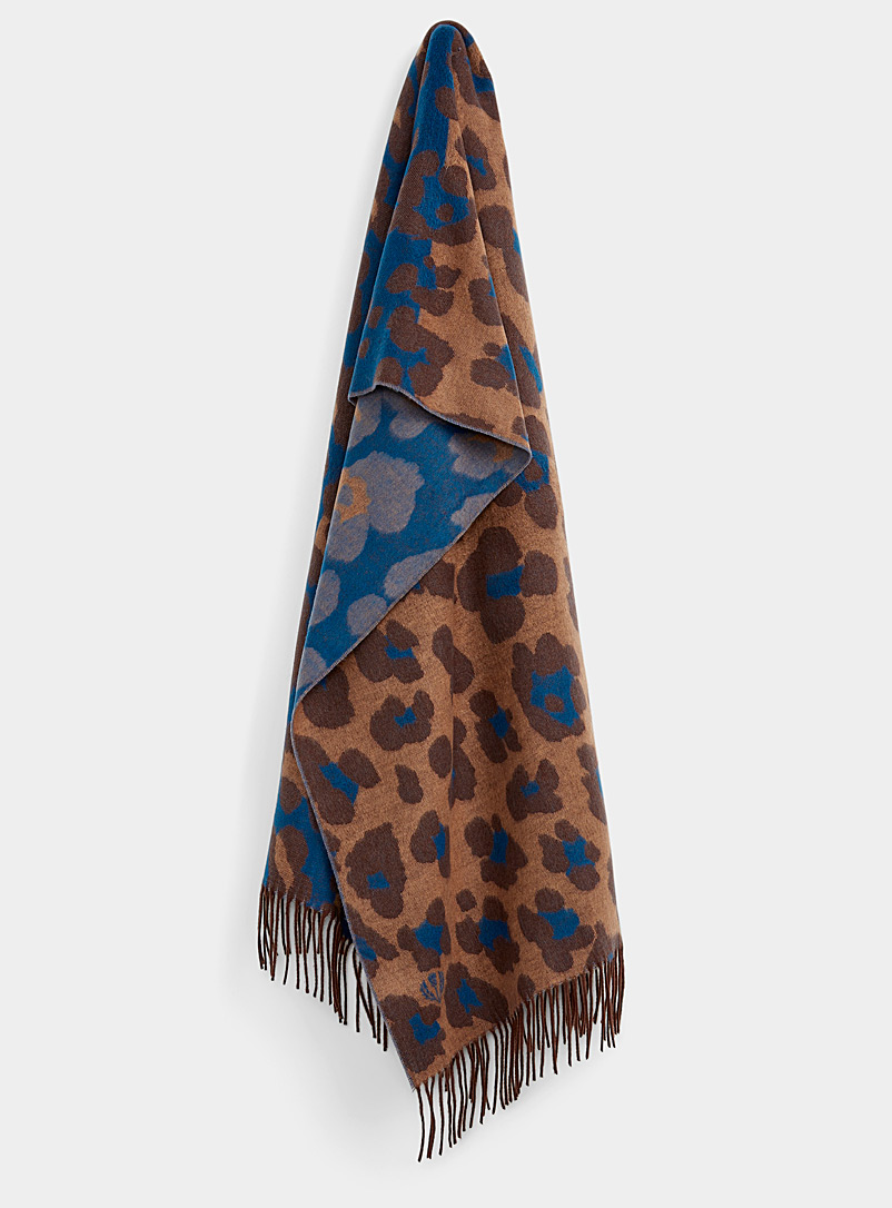 Fraas Sapphire Blue Dynamic leopard scarf for women