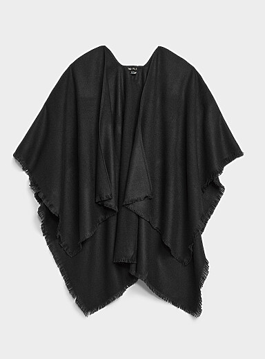 Fringed edge Ruana-style shawl