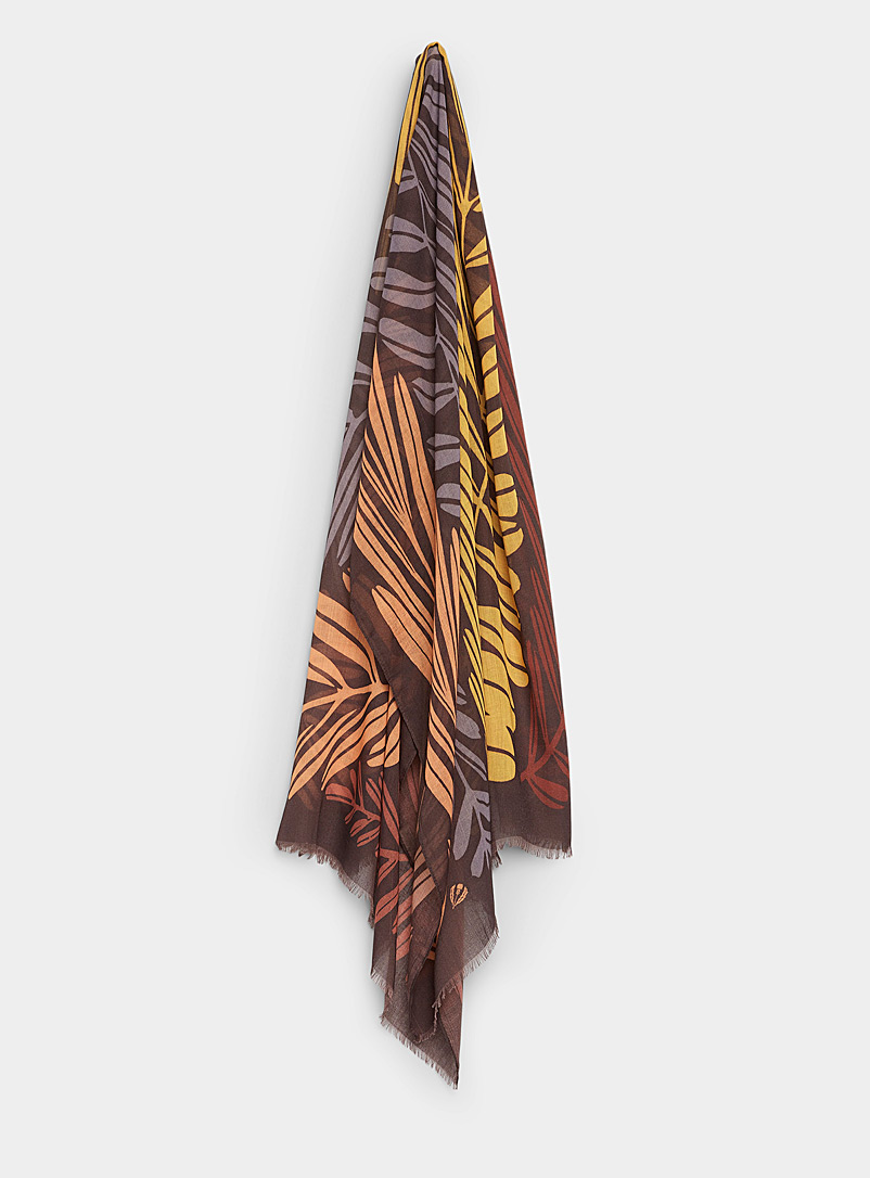 Fraas Patterned Brown Fall foliage scarf for women