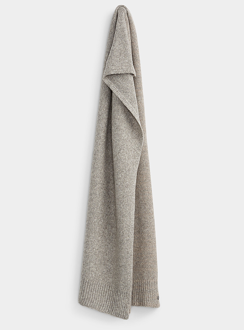 Fraas Light Grey Shimmery knit scarf for women