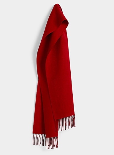 Essential velvety scarf