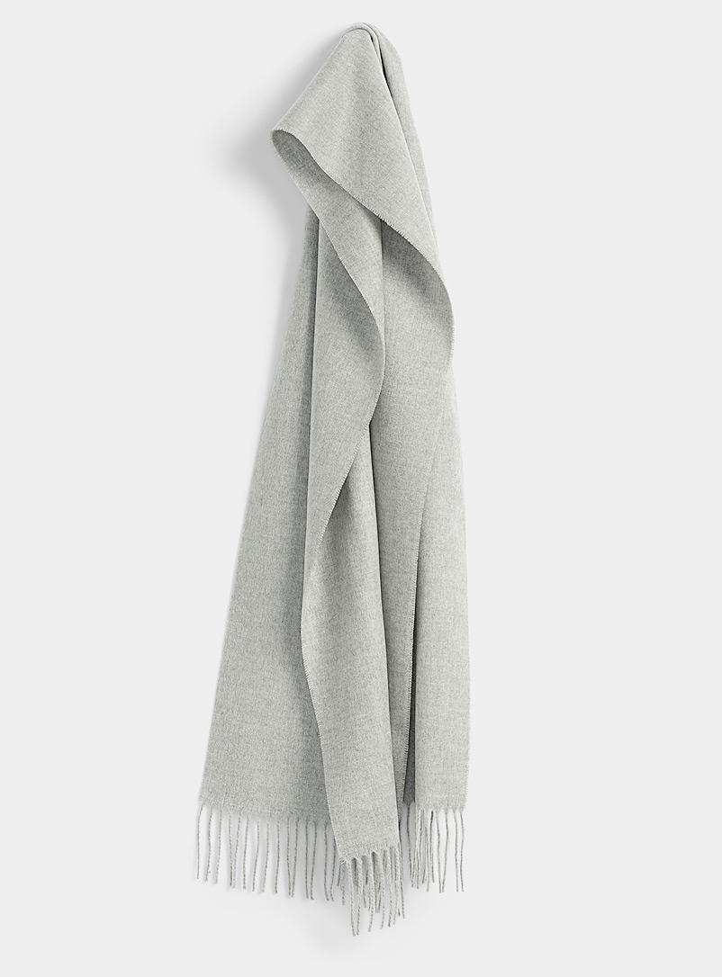 Simons Grey Essential velvety scarf for women