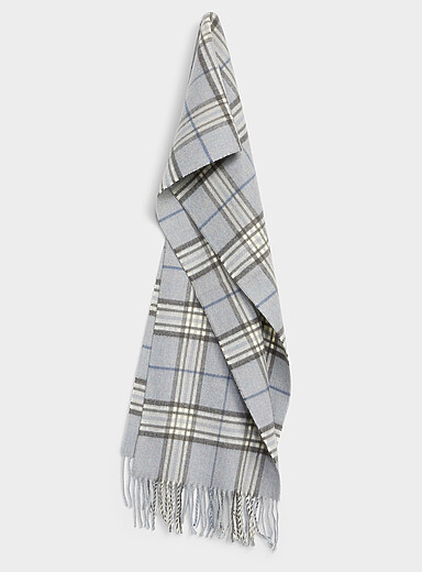 Sophisticated check scarf