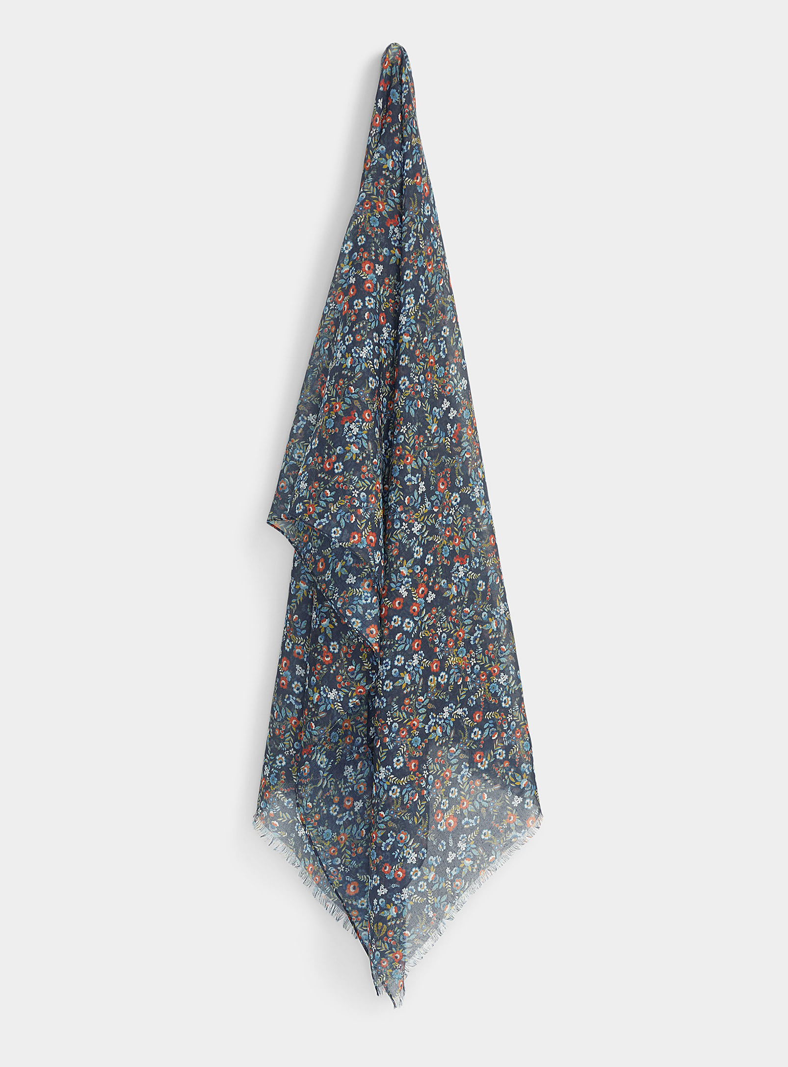 Fraas Small Flower Lightweight Scarf In Patterned Blue