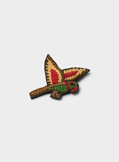 Parrot embroidered brooch