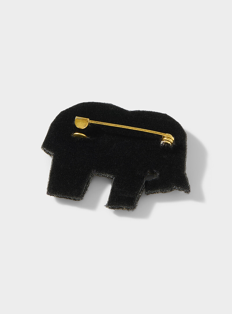 Embroidered animal brooch product image 2