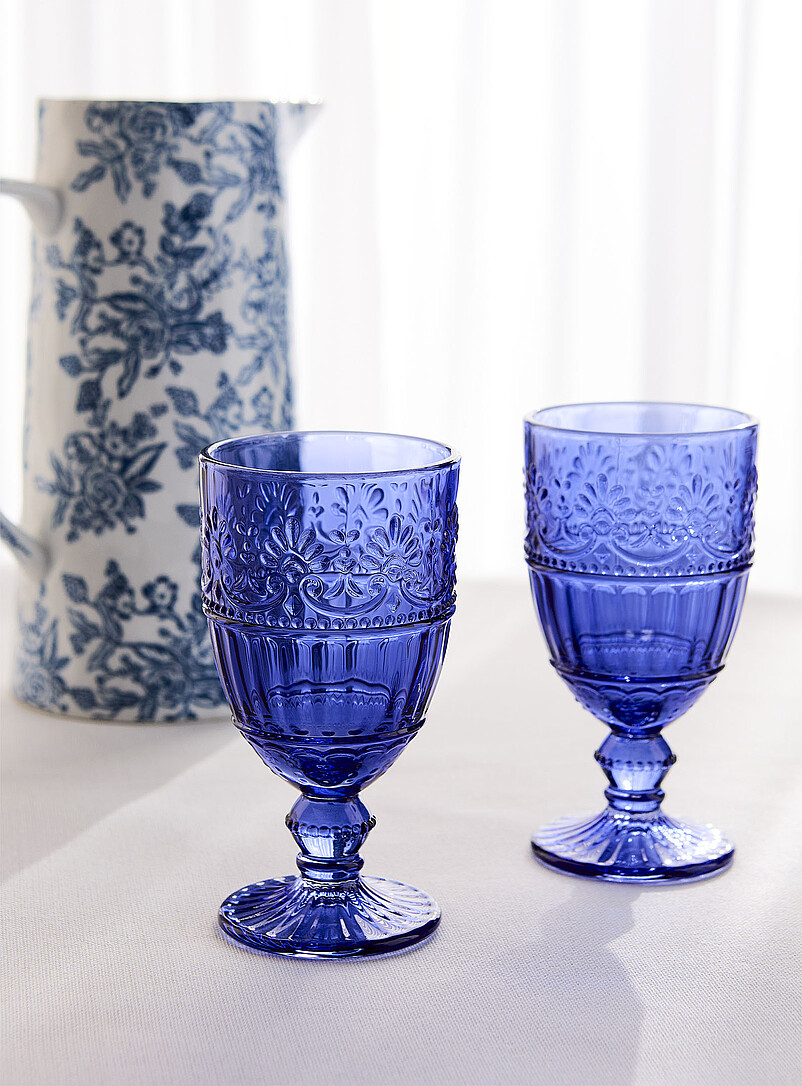 Simons Maison Blue Embossed floral wine glasses Set of 2