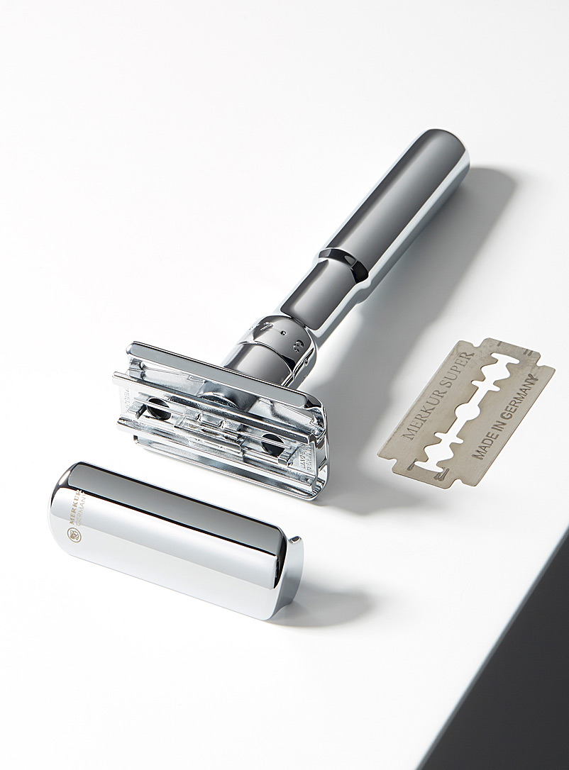 Merkur Assorted Futur chrome finish safety razor for men