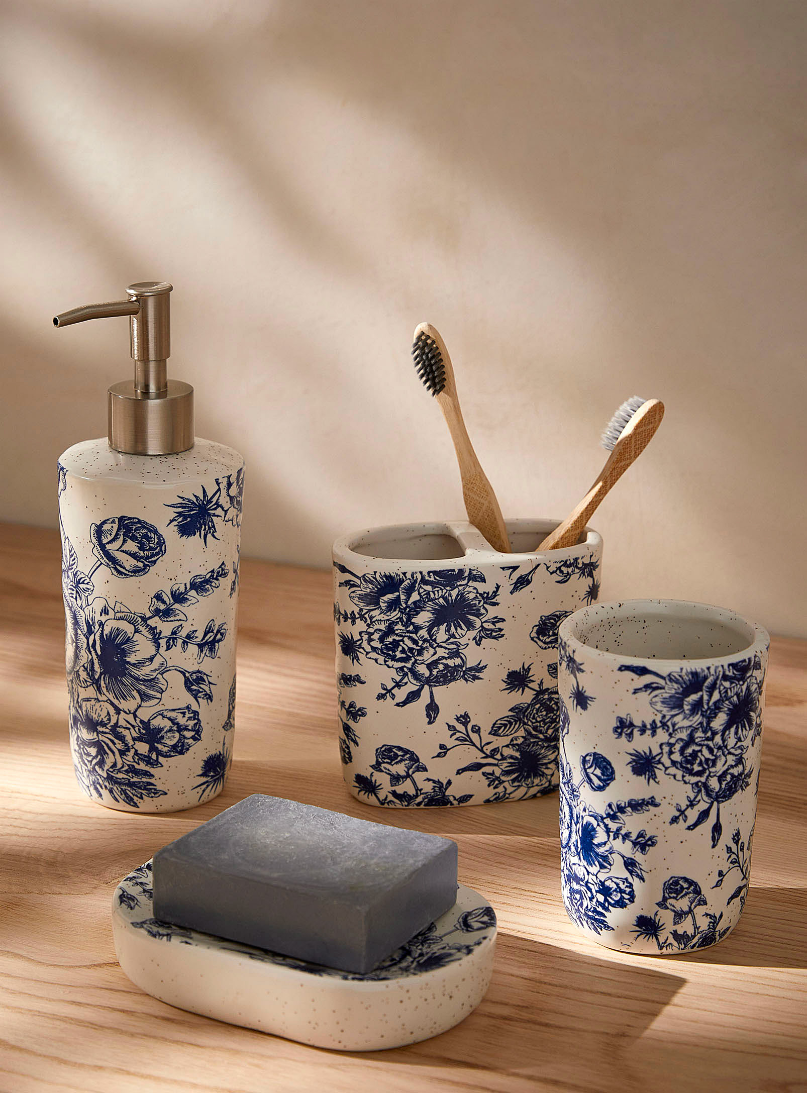 Simons Maison Floral Ceramic Accessories In Patterned Ecru