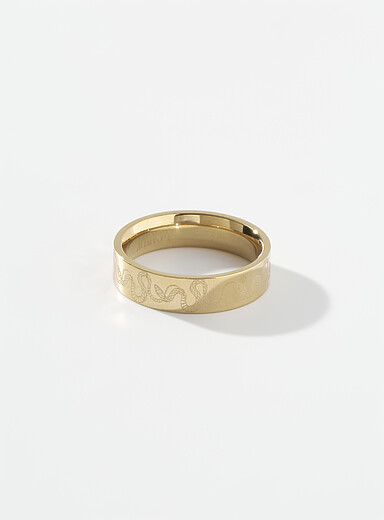 La bague serpents grav&eacute;s Antoine