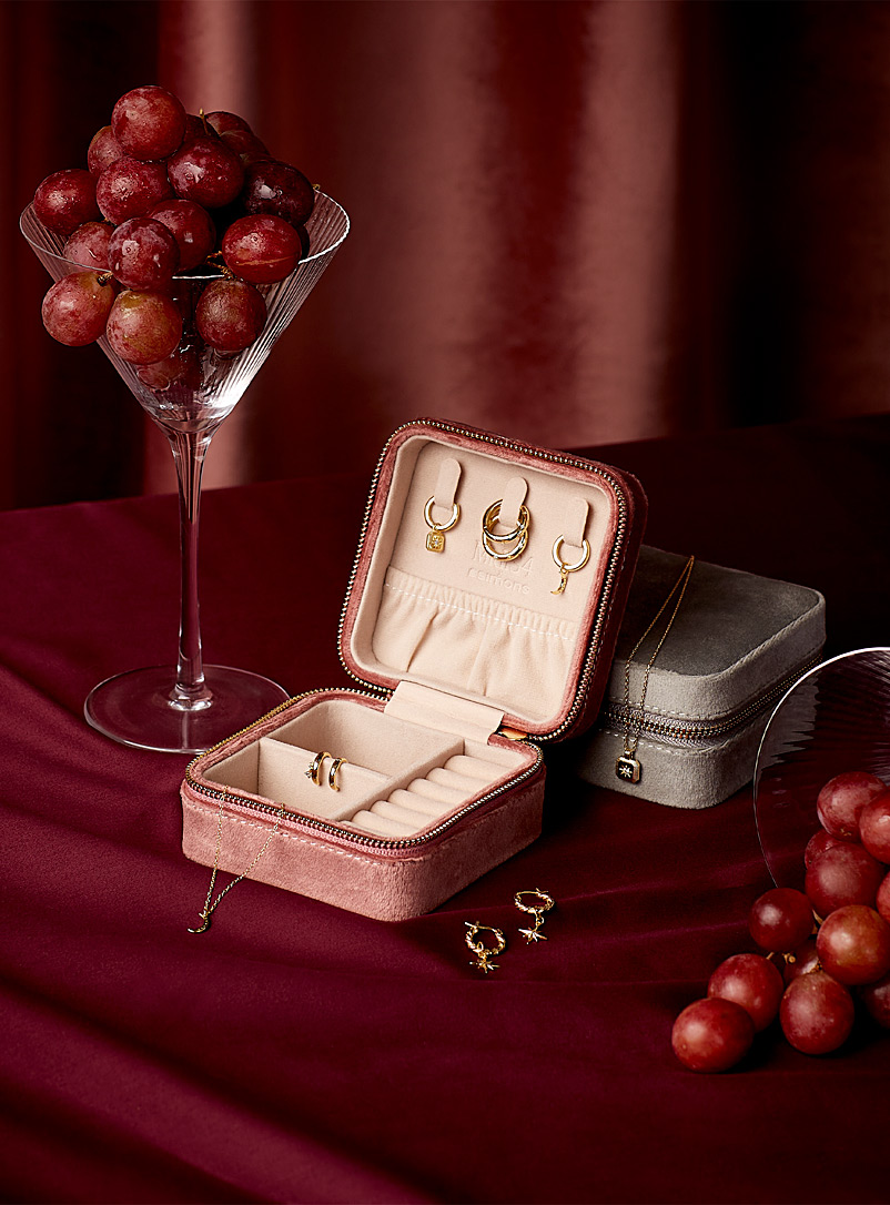 Midi34 x Simons: La boîte à bijoux de voyage doux velours Vieux rose pour femme