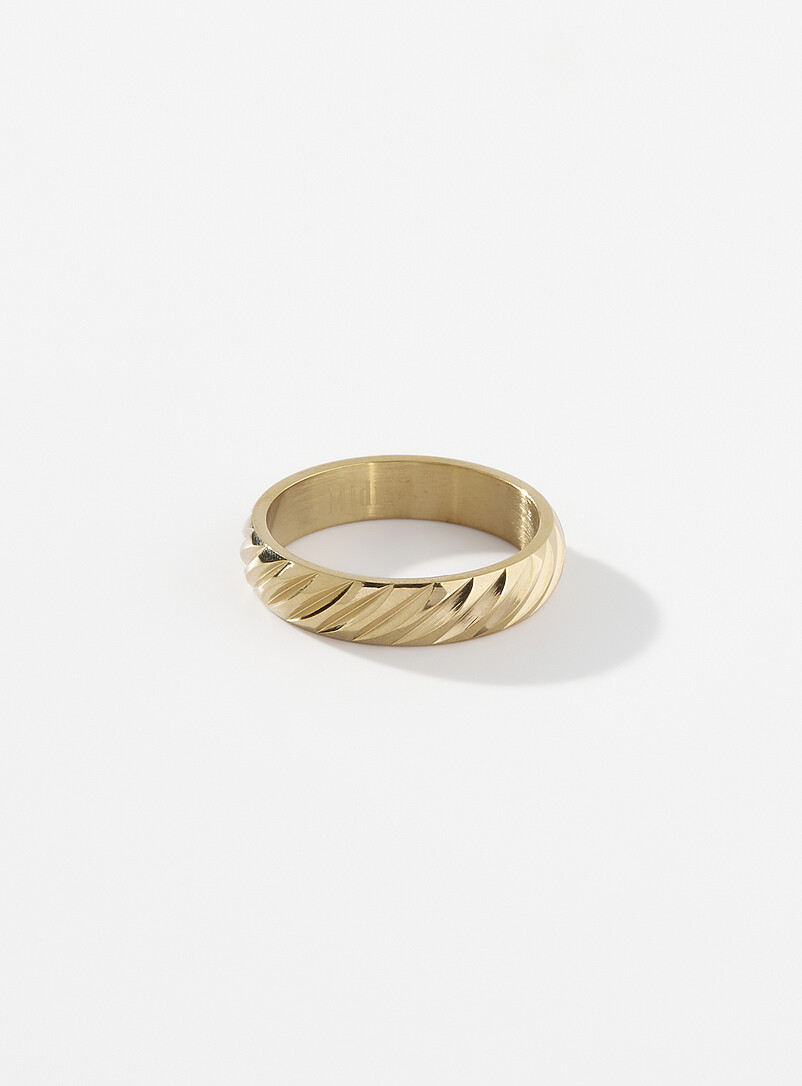 Ian Oblique Groove Ring