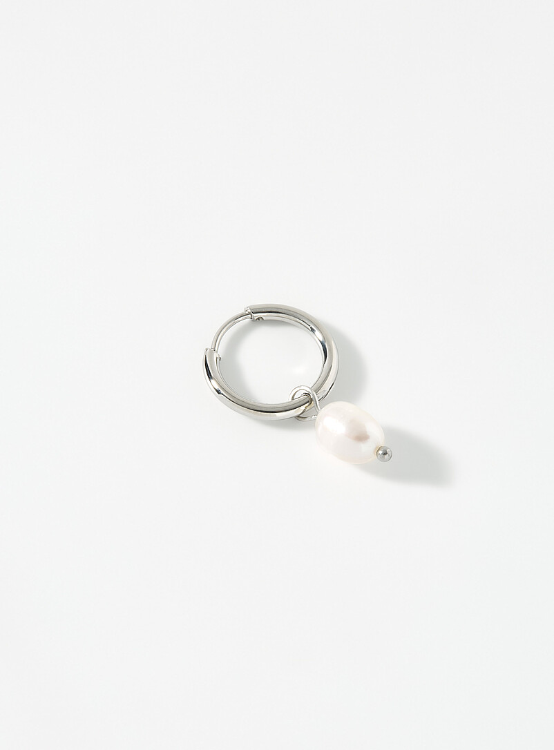 Axel Freshwater Pearl Earring