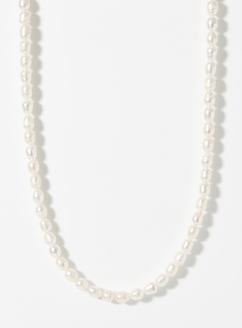 Isaac freshwater pearl necklace product image (primary)