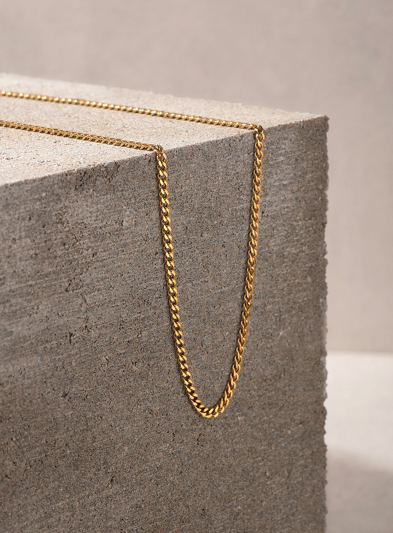 Midi34 Edgar Curb-link Chain Necklace In Golden Yellow