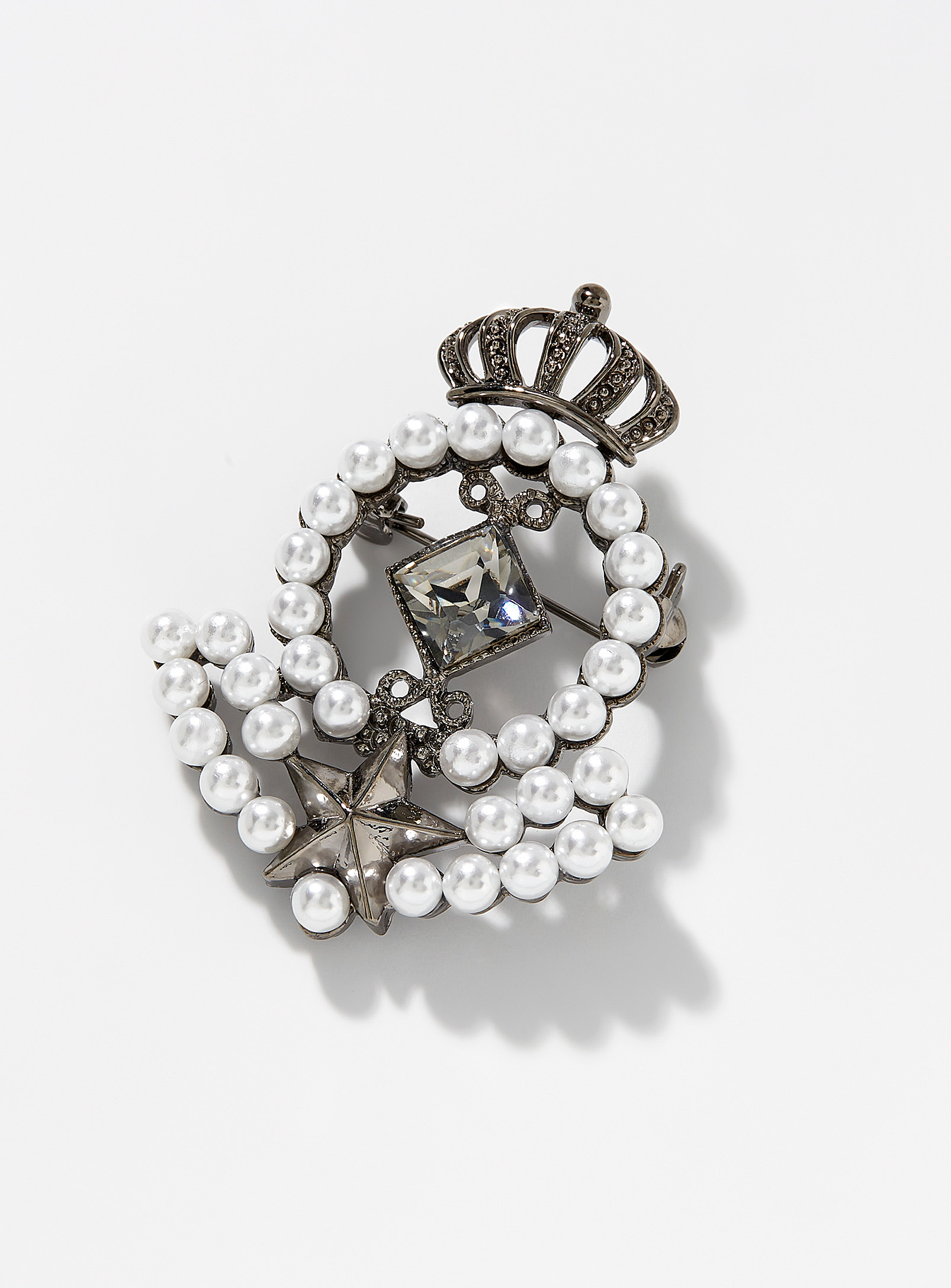 Le 31 Pearly Crown Brooch In White