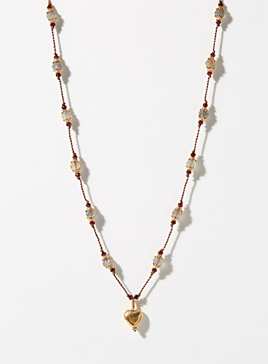 Le collier Dil
