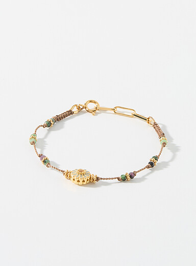 Le bracelet Mal&auml;-Sa&iuml;
