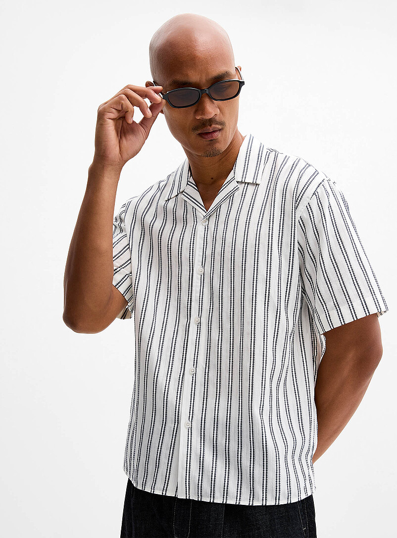 Textured double-stripe camp shirt Comfort fit product image (primary)