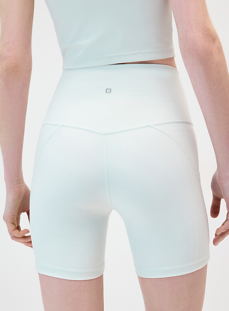 I.FIV5: Le cuissard &agrave; poches taille haute toucher velout&eacute; Longueur 5,5" Taupe pour femme