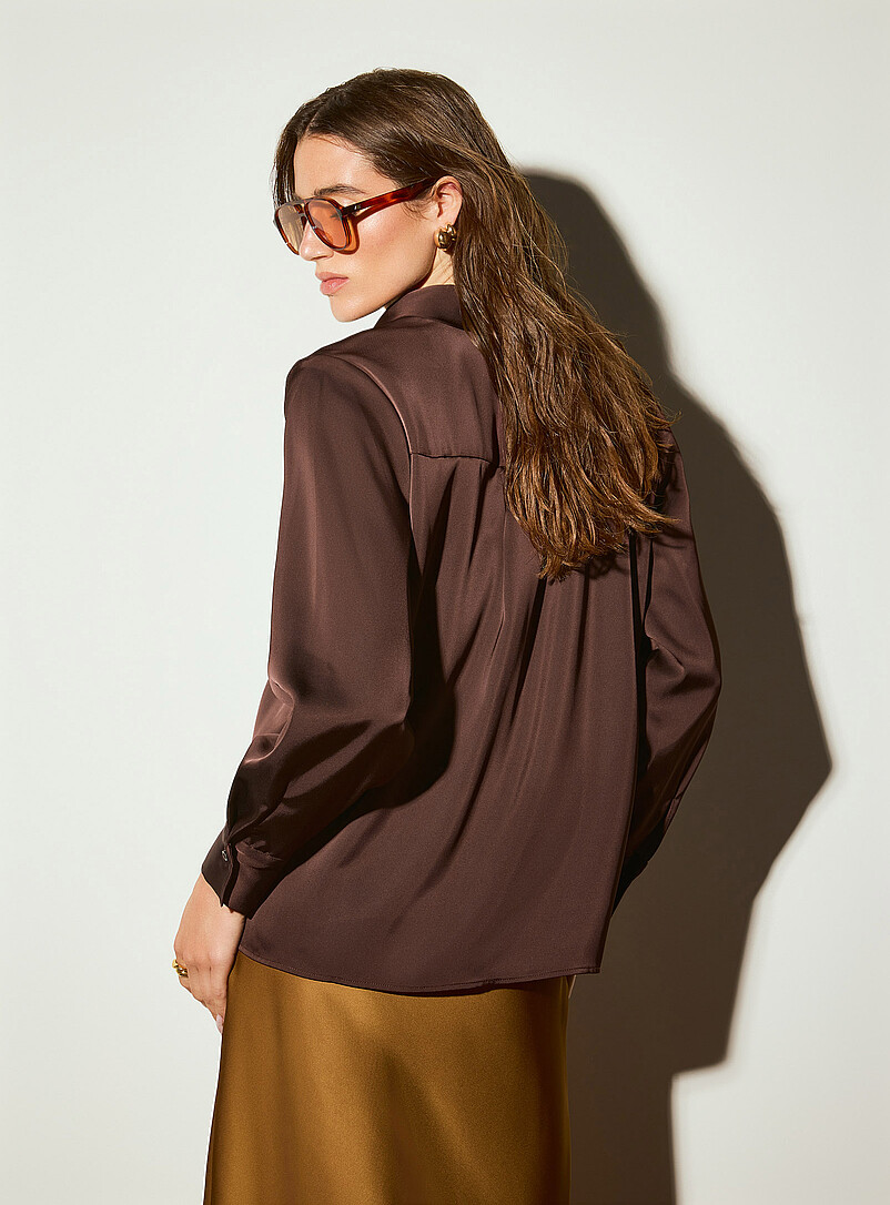 Ic&ocirc;ne: La chemise satin double face Ivoire - Beige cr&egrave;me pour femme