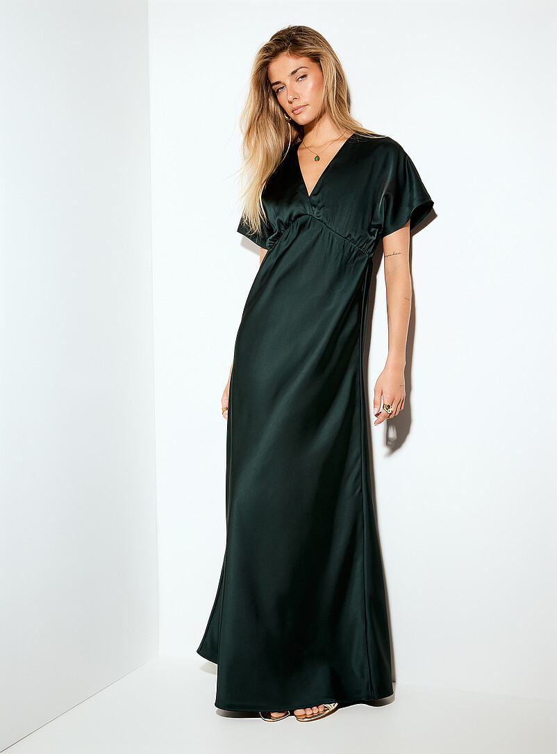 Ic&ocirc;ne Patterned Black V-neck double-face satin maxi dress for women