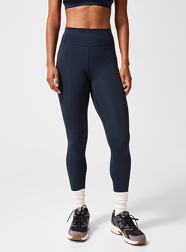 Le legging gainant taille haute &agrave; poches Longueur 27 po