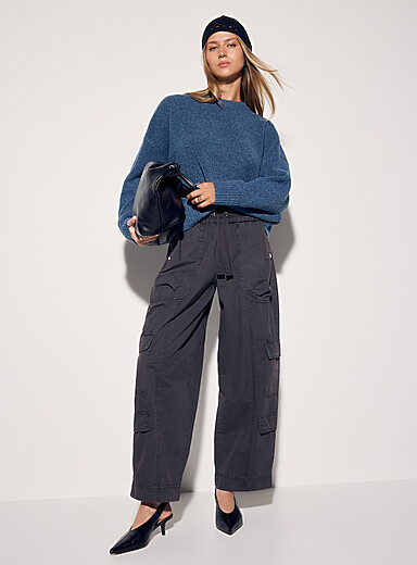 Ic&ocirc;ne Charcoal Stretch waist barrel-leg cargo pant for women