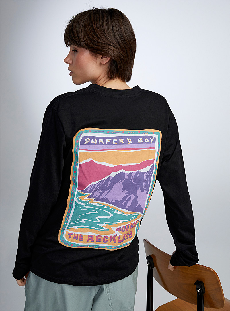 Notice The Reckless Black Surf Bay T-shirt for women